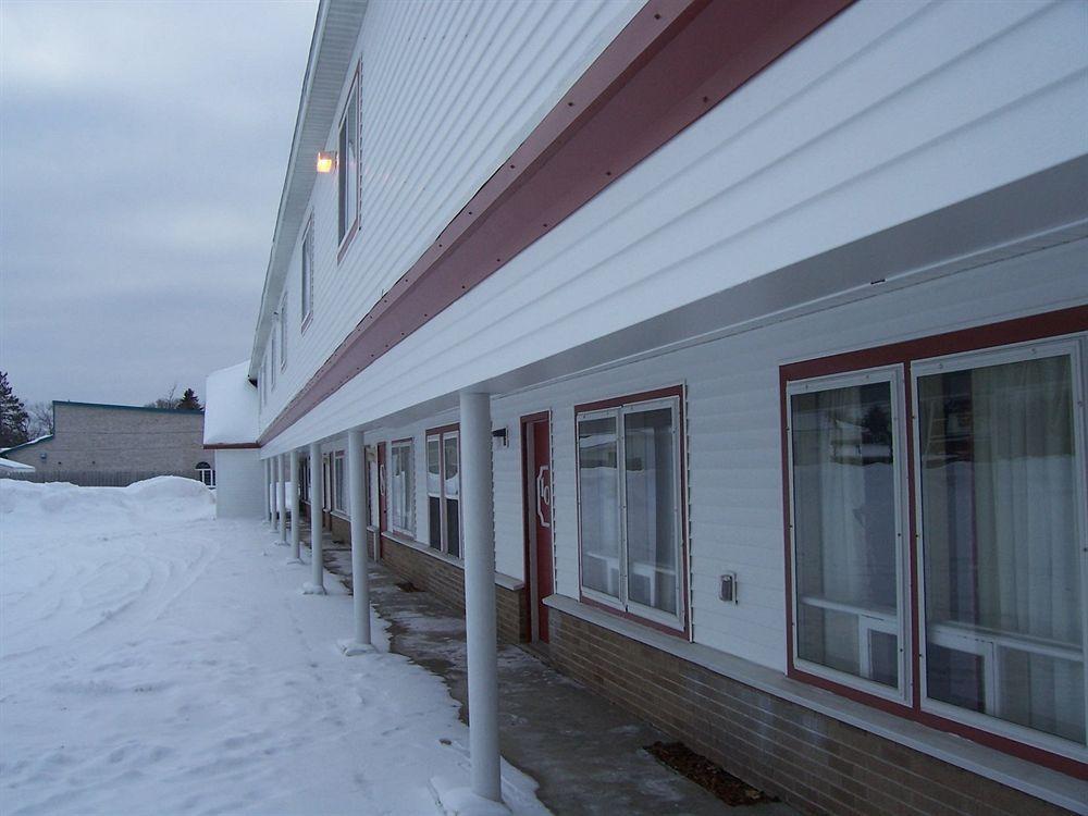 North Country American Inn Калкяска Экстерьер фото